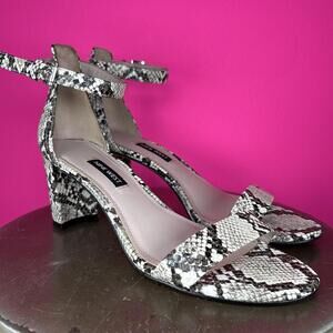 Nine West Pruce Snake Print Open Toe Block Heel Sandal US 8